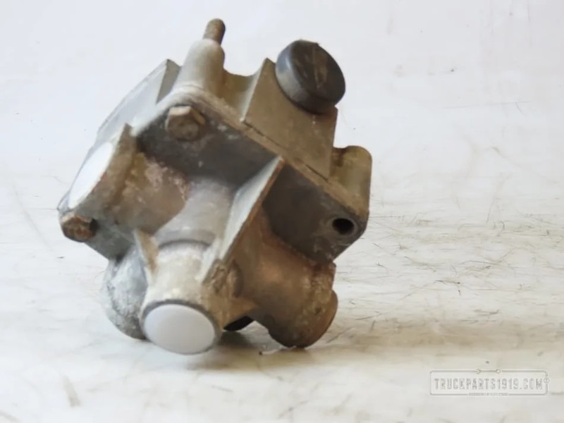DAF Compressed Air System Relais ventiel DAF - Katup untuk Truk: gambar 2 DAF Compressed Air System Relais ventiel DAF - Katup untuk Truk: gambar 2