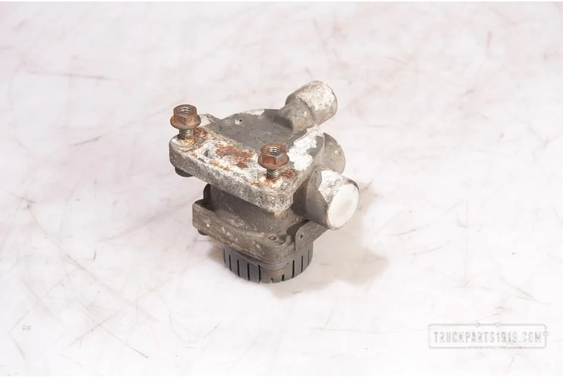 DAF Compressed Air System Relais ventiel DAF - Katup untuk Truk: gambar 2 DAF Compressed Air System Relais ventiel DAF - Katup untuk Truk: gambar 2