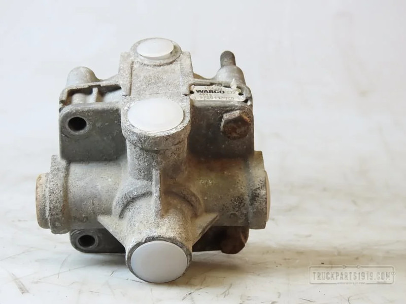 DAF Compressed Air System Relais ventiel DAF - Katup untuk Truk: gambar 1 DAF Compressed Air System Relais ventiel DAF - Katup untuk Truk: gambar 1