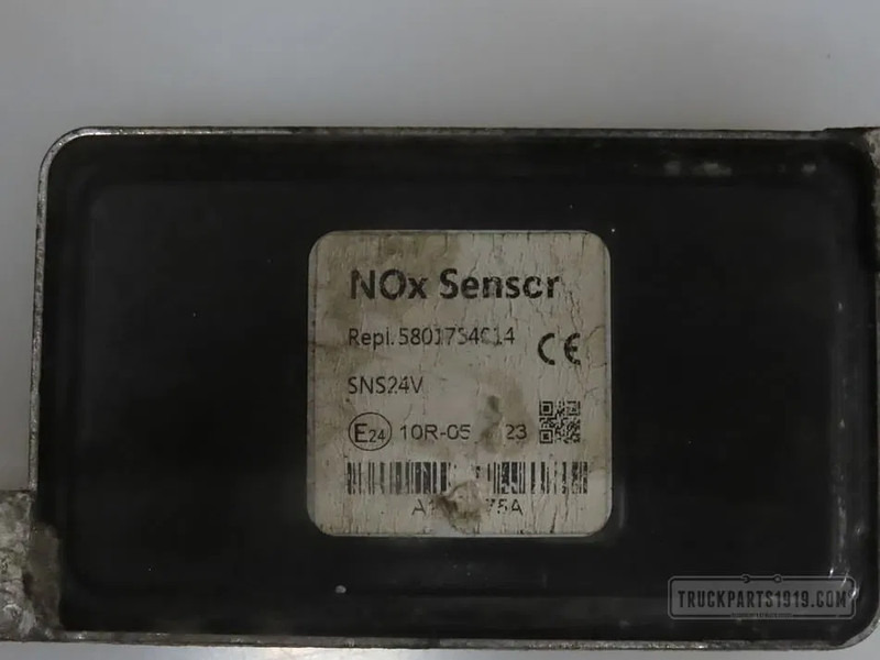 Iveco Electrical System NOx sensor Iveco - Sensor untuk Truk: gambar 2 Iveco Electrical System NOx sensor Iveco - Sensor untuk Truk: gambar 2