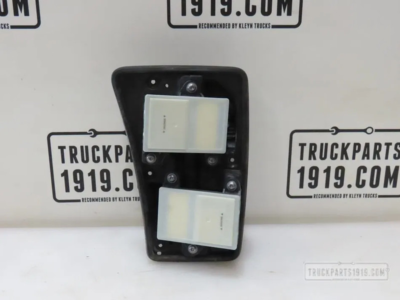 MAN 81.25813-7146 Zijradar sensor Li. - Sensor untuk Truk: gambar 1 MAN 81.25813-7146 Zijradar sensor Li. - Sensor untuk Truk: gambar 1