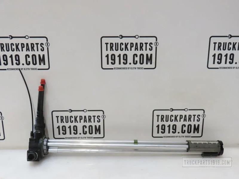 MAN 81.2730-36043 Tankvlotter - Tangki bahan bakar untuk Truk: gambar 1 MAN 81.2730-36043 Tankvlotter - Tangki bahan bakar untuk Truk: gambar 1