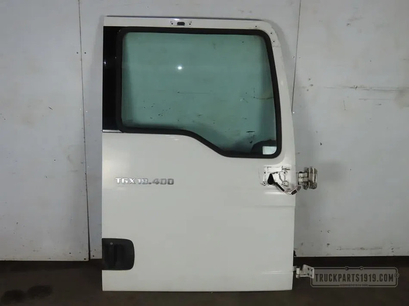MAN 81.62600-4130 Portier Re.TGX - Pintu dan bagian untuk Truk: gambar 1 MAN 81.62600-4130 Portier Re.TGX - Pintu dan bagian untuk Truk: gambar 1