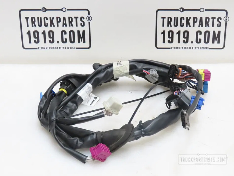 Scania Electrical System Kabelboom deur Re. Scania - Kabel/ Kawat harness untuk Truk: gambar 1 Scania Electrical System Kabelboom deur Re. Scania - Kabel/ Kawat harness untuk Truk: gambar 1