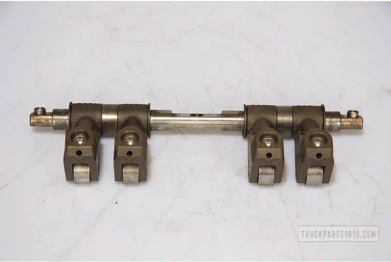 Scania Engines & Parts Scania Rolstoteras cpl. Used - Kepala silinder untuk Truk: gambar 1 Scania Engines & Parts Scania Rolstoteras cpl. Used - Kepala silinder untuk Truk: gambar 1