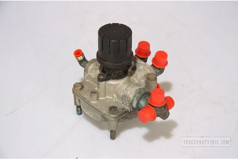 Scania R Compressed Air System Scania R Relaisklep Used - Katup untuk Truk: gambar 1 Scania R Compressed Air System Scania R Relaisklep Used - Katup untuk Truk: gambar 1