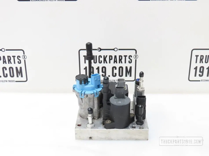 Volvo 23387865 AdBlue pomp Volvo - Sistem pembuangan untuk Truk: gambar 1 Volvo 23387865 AdBlue pomp Volvo - Sistem pembuangan untuk Truk: gambar 1