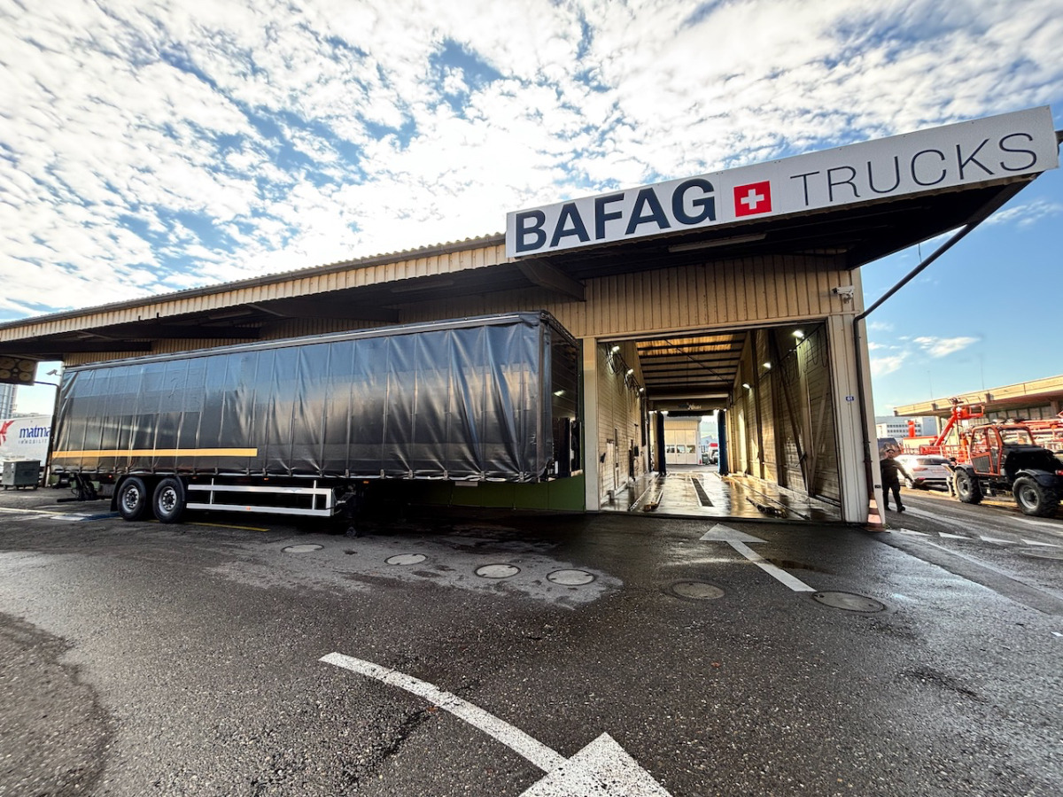 KÖGEL SNC 18 - Semi-trailer dengan terpal samping: gambar 3 KÖGEL SNC 18 - Semi-trailer dengan terpal samping: gambar 3
