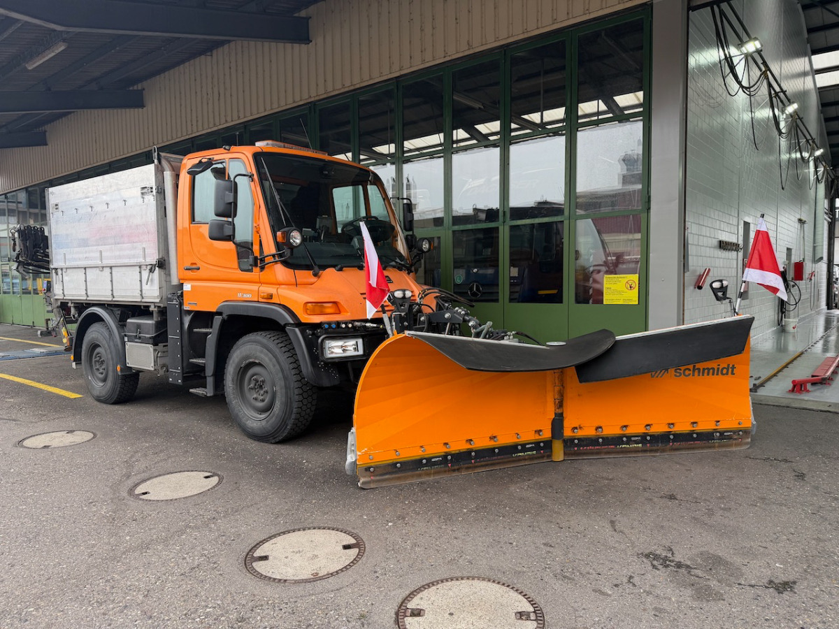 UNIMOG U300 - Kendaraan Kota/ Khusus: gambar 1 UNIMOG U300 - Kendaraan Kota/ Khusus: gambar 1