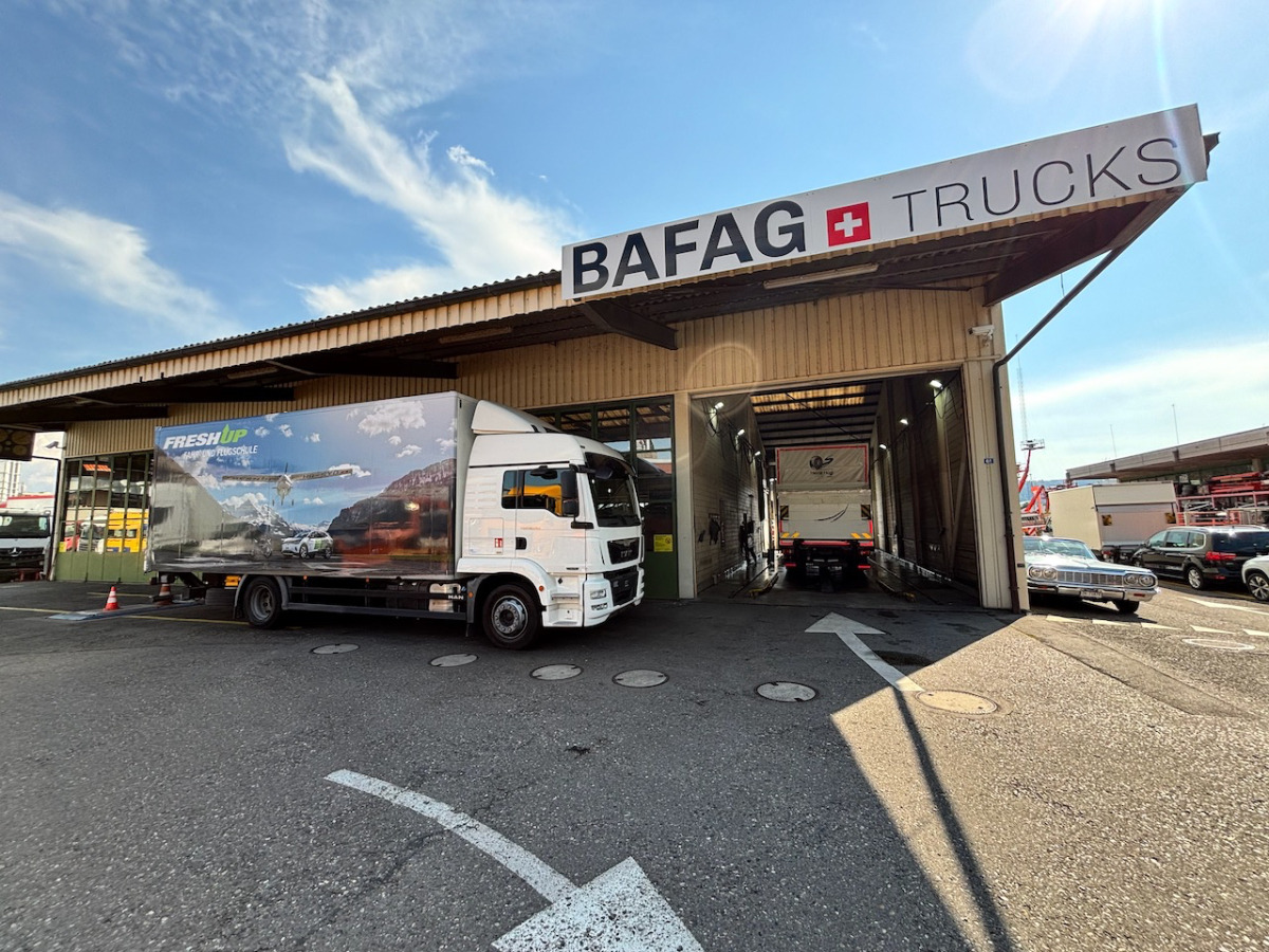 MAN TGM 18.340 - Truk box: gambar 2 MAN TGM 18.340 - Truk box: gambar 2
