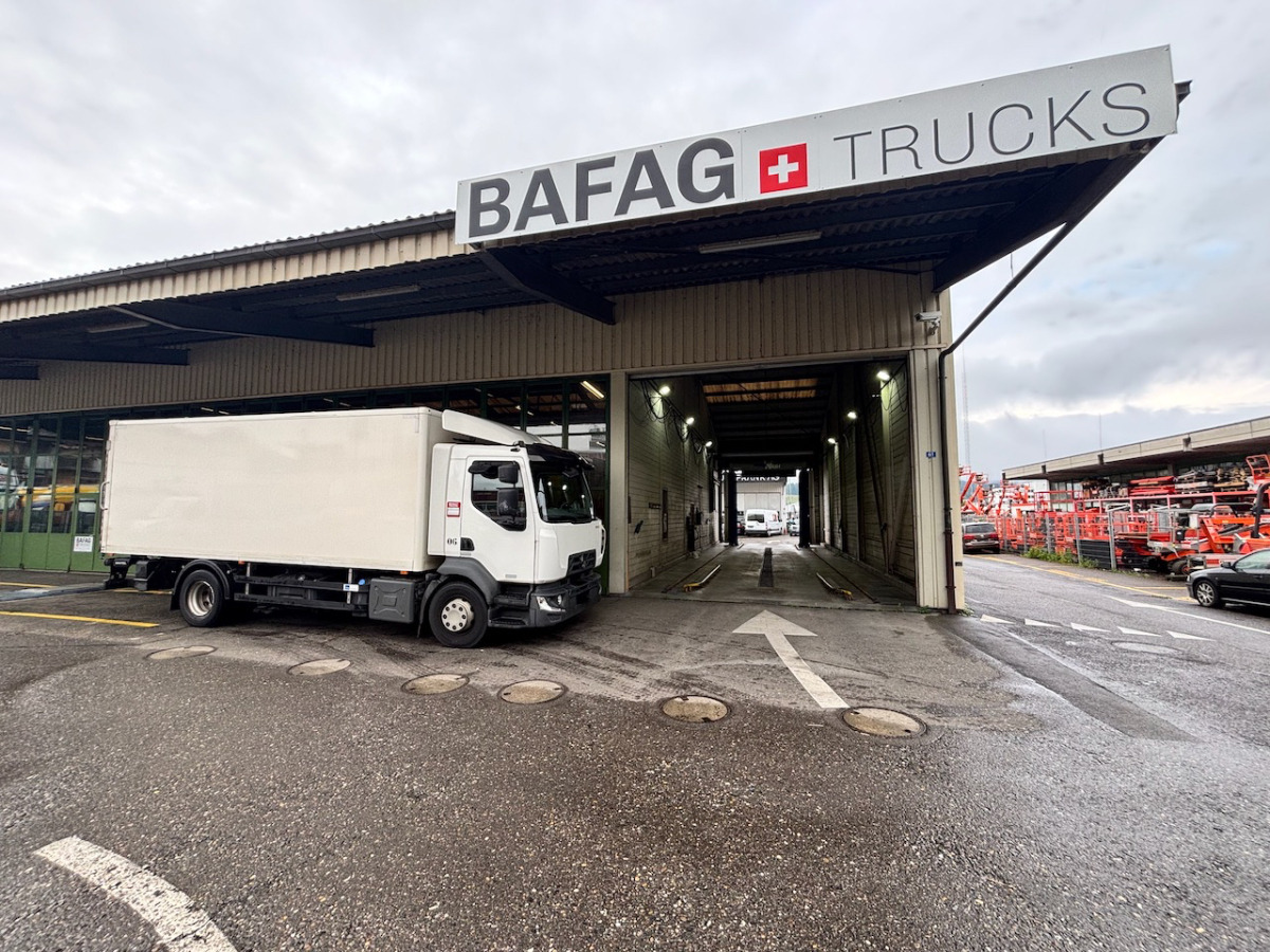 RENAULT D14.250 - Truk box: gambar 2 RENAULT D14.250 - Truk box: gambar 2