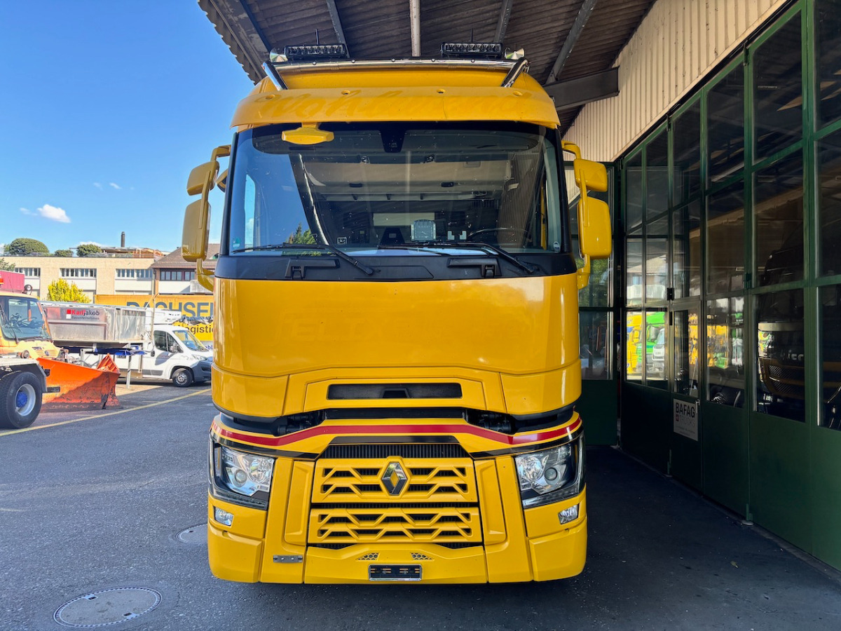 RENAULT T520 - Truk box: gambar 3 RENAULT T520 - Truk box: gambar 3