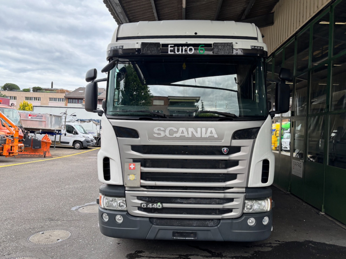 SCANIA G440 - Truk dengan terpal samping: gambar 3 SCANIA G440 - Truk dengan terpal samping: gambar 3