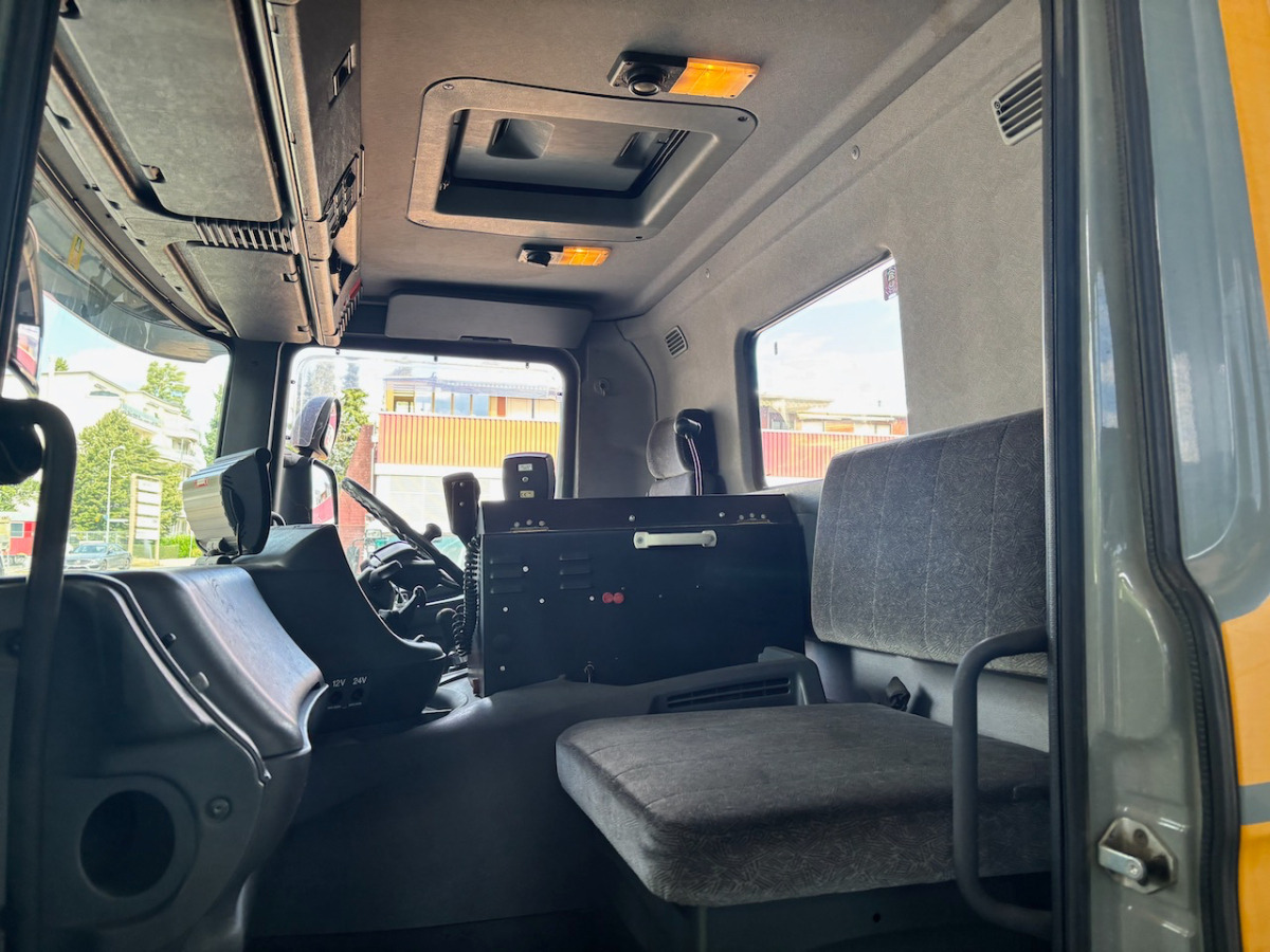 SCANIA P114 GB - Penyapu jalan: gambar 5 SCANIA P114 GB - Penyapu jalan: gambar 5