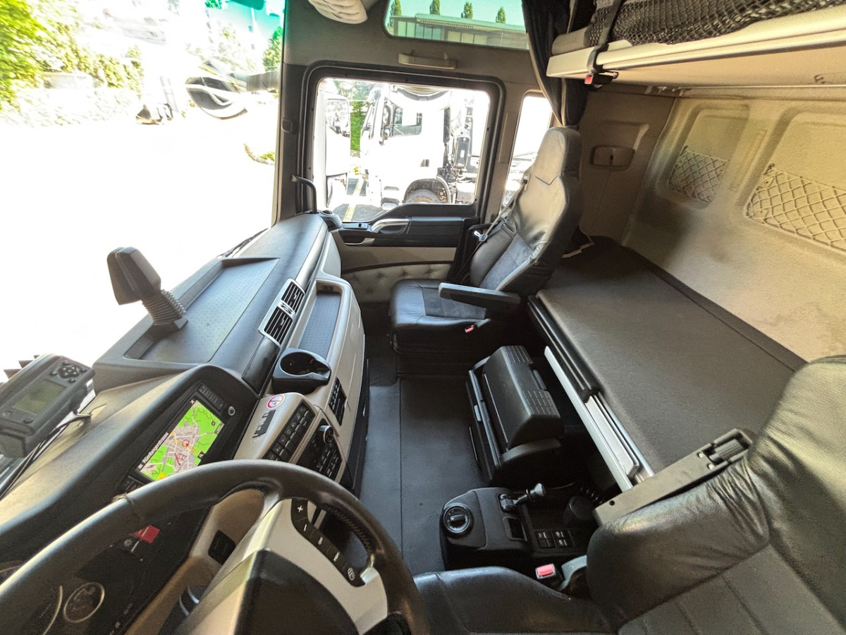 MAN TGX 18.640 - Tractor head: gambar 5 MAN TGX 18.640 - Tractor head: gambar 5