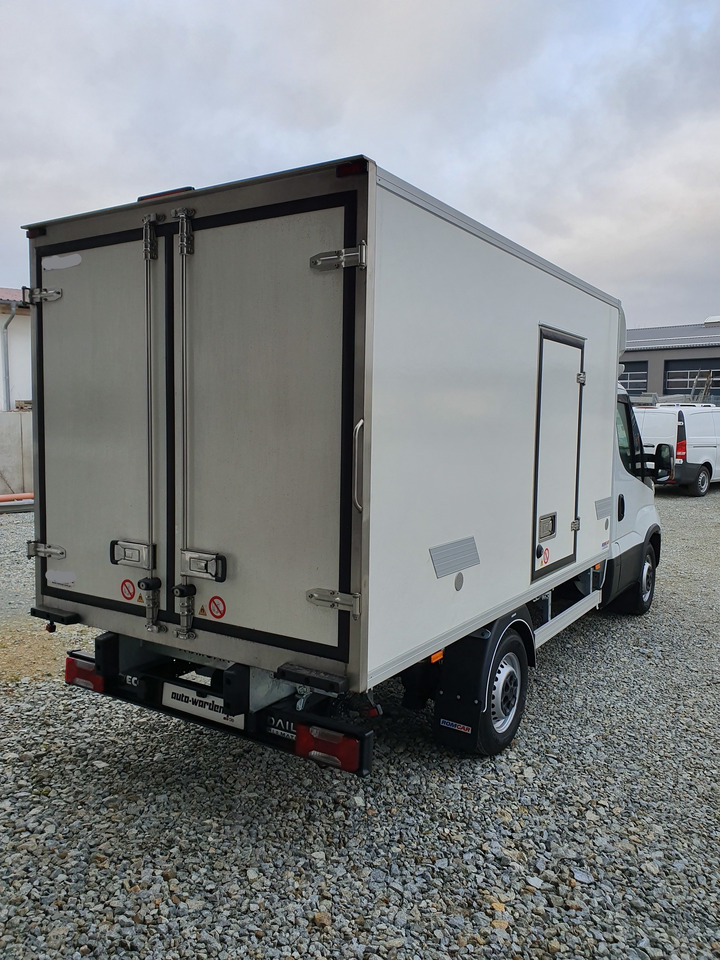 Iveco Daily 180 Tiefkühlkoffer 6PAL - Van berpendingin: gambar 2 Iveco Daily 180 Tiefkühlkoffer 6PAL - Van berpendingin: gambar 2