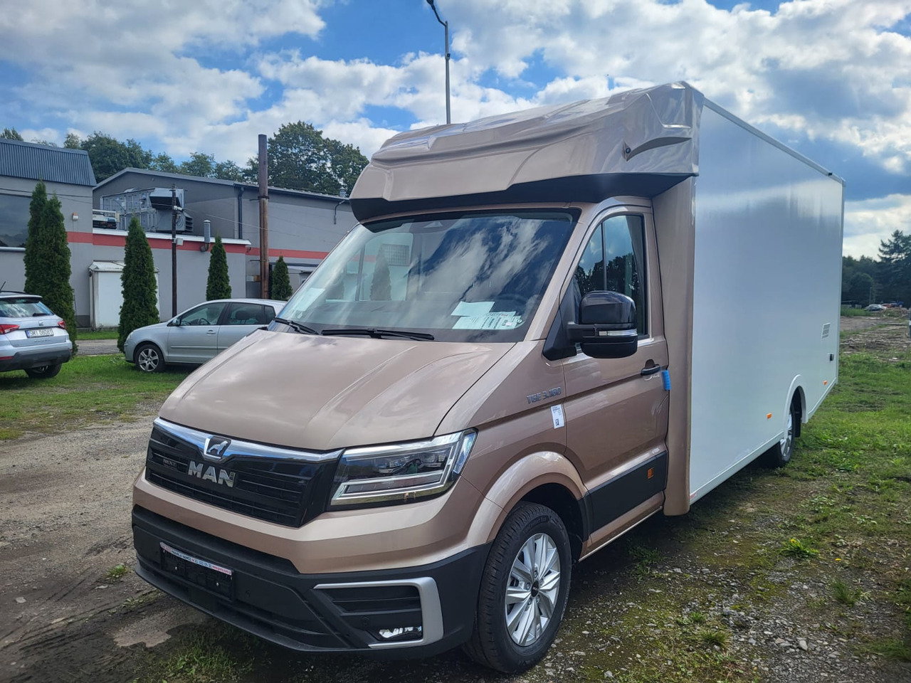 MAN TGE 3.180 Koffer mit Schlafbett - Van box, Van kombi: gambar 1 MAN TGE 3.180 Koffer mit Schlafbett - Van box, Van kombi: gambar 1