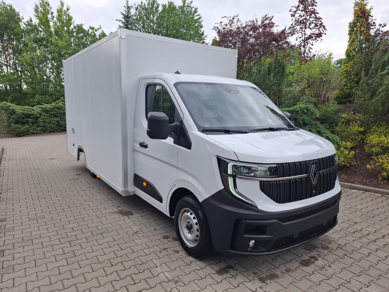Renault Master 170 Koffer Platform Tiefrahmen - Van box: gambar 1 Renault Master 170 Koffer Platform Tiefrahmen - Van box: gambar 1