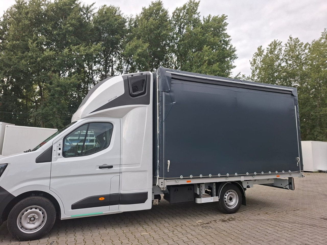 Renault Master 8PAL Double Cab - Van dengan terpal samping, Van kombi: gambar 3 Renault Master 8PAL Double Cab - Van dengan terpal samping, Van kombi: gambar 3