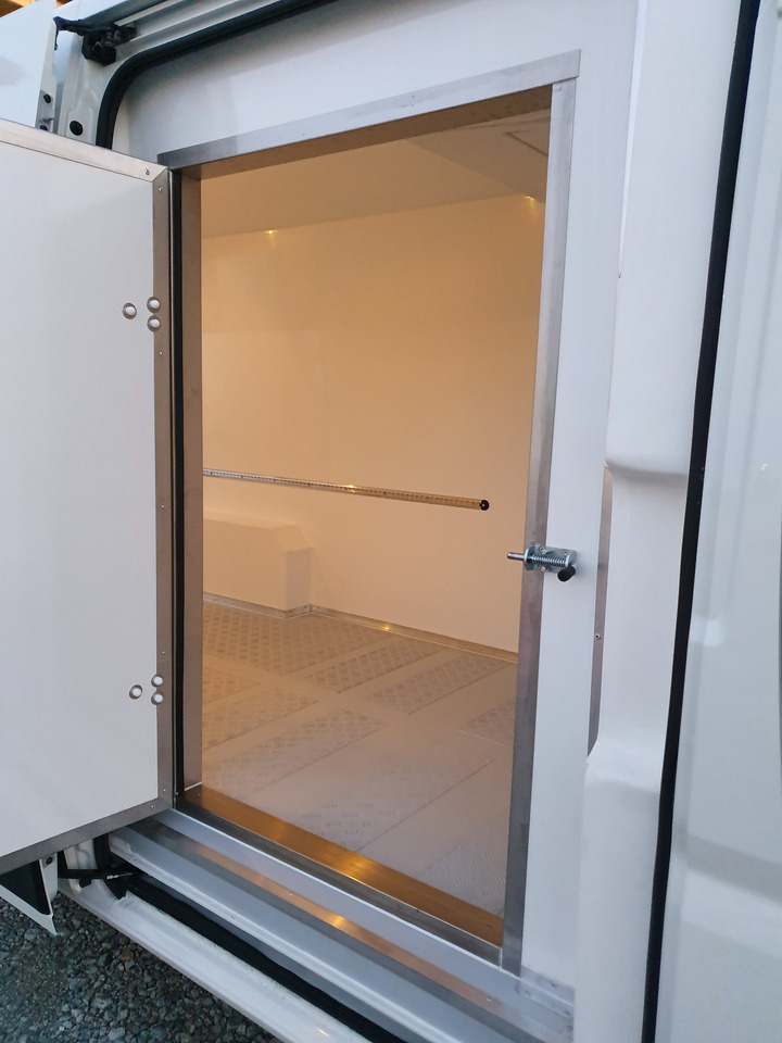 Renault Master L3H2 Tiefkühlkasten -18°C - Van berpendingin: gambar 4 Renault Master L3H2 Tiefkühlkasten -18°C - Van berpendingin: gambar 4