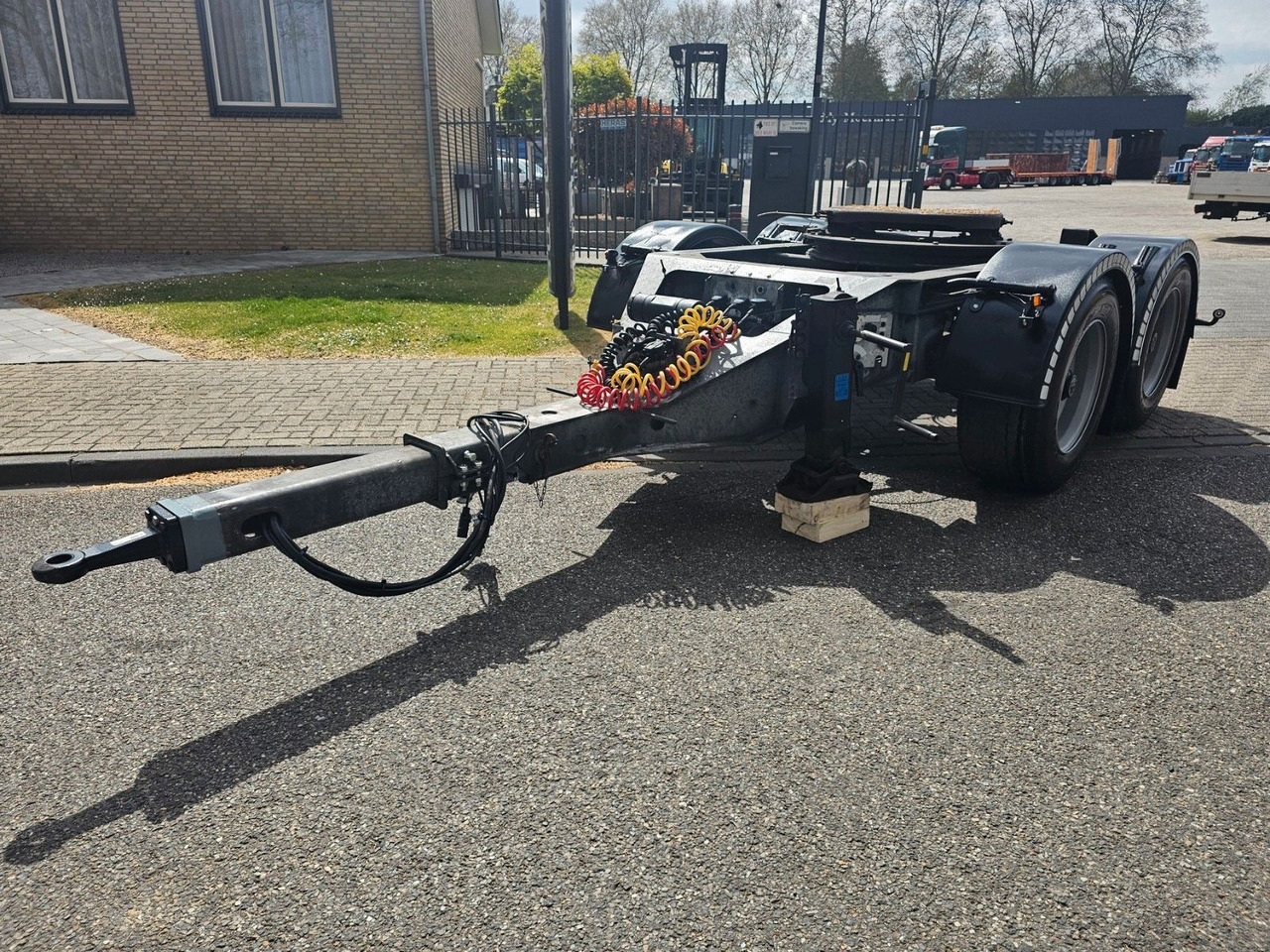Fliegl FLT 216 Dolly Mit NL LZV Zulassung - Dolly trailer: gambar 2 Fliegl FLT 216 Dolly Mit NL LZV Zulassung - Dolly trailer: gambar 2