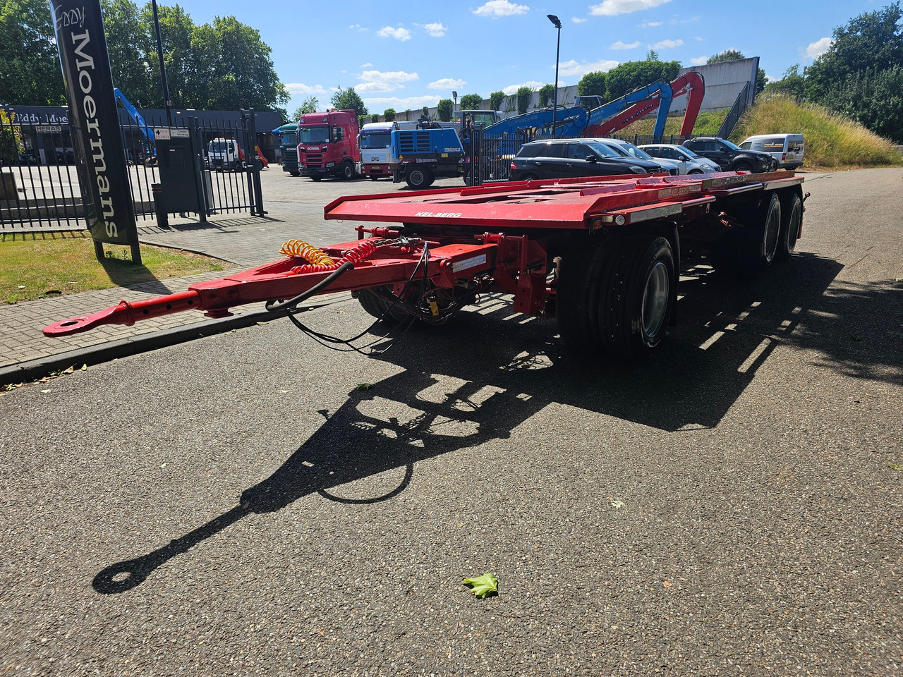 Kel-berg D24 3 Container Tippertrailer - Trailer lewati: gambar 3 Kel-berg D24 3 Container Tippertrailer - Trailer lewati: gambar 3