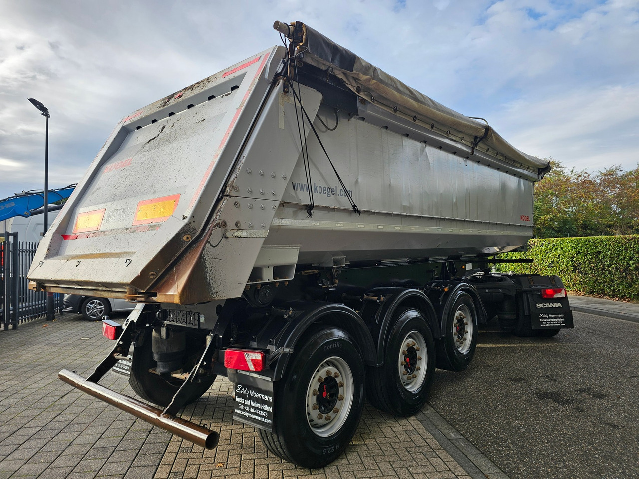 Kögel SKM24 - Semi-trailer jungkit: gambar 2 Kögel SKM24 - Semi-trailer jungkit: gambar 2