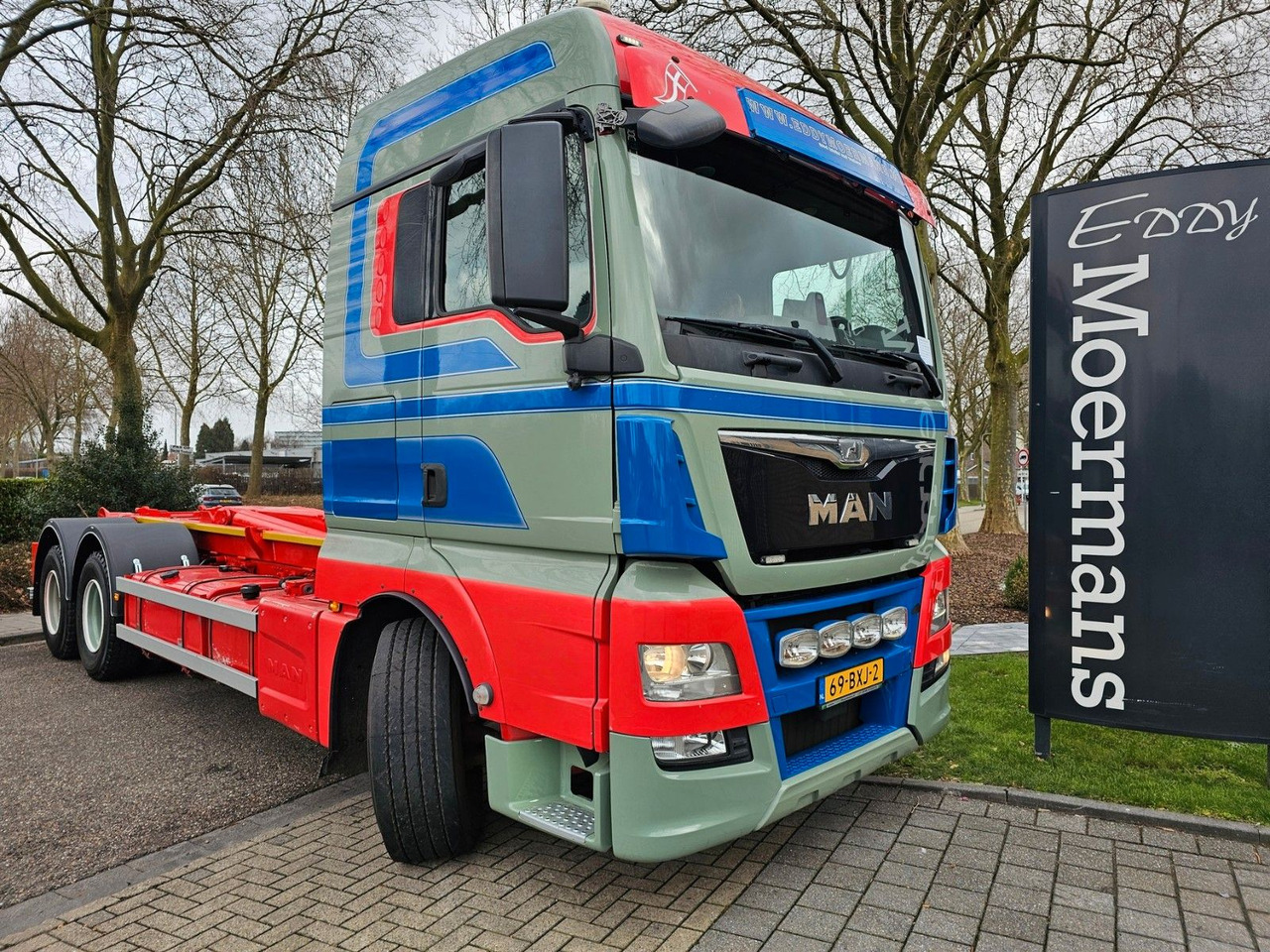 MAN TGX 26.560 XLX 6x4 Abrollkipper - Hook lift: gambar 1 MAN TGX 26.560 XLX 6x4 Abrollkipper - Hook lift: gambar 1