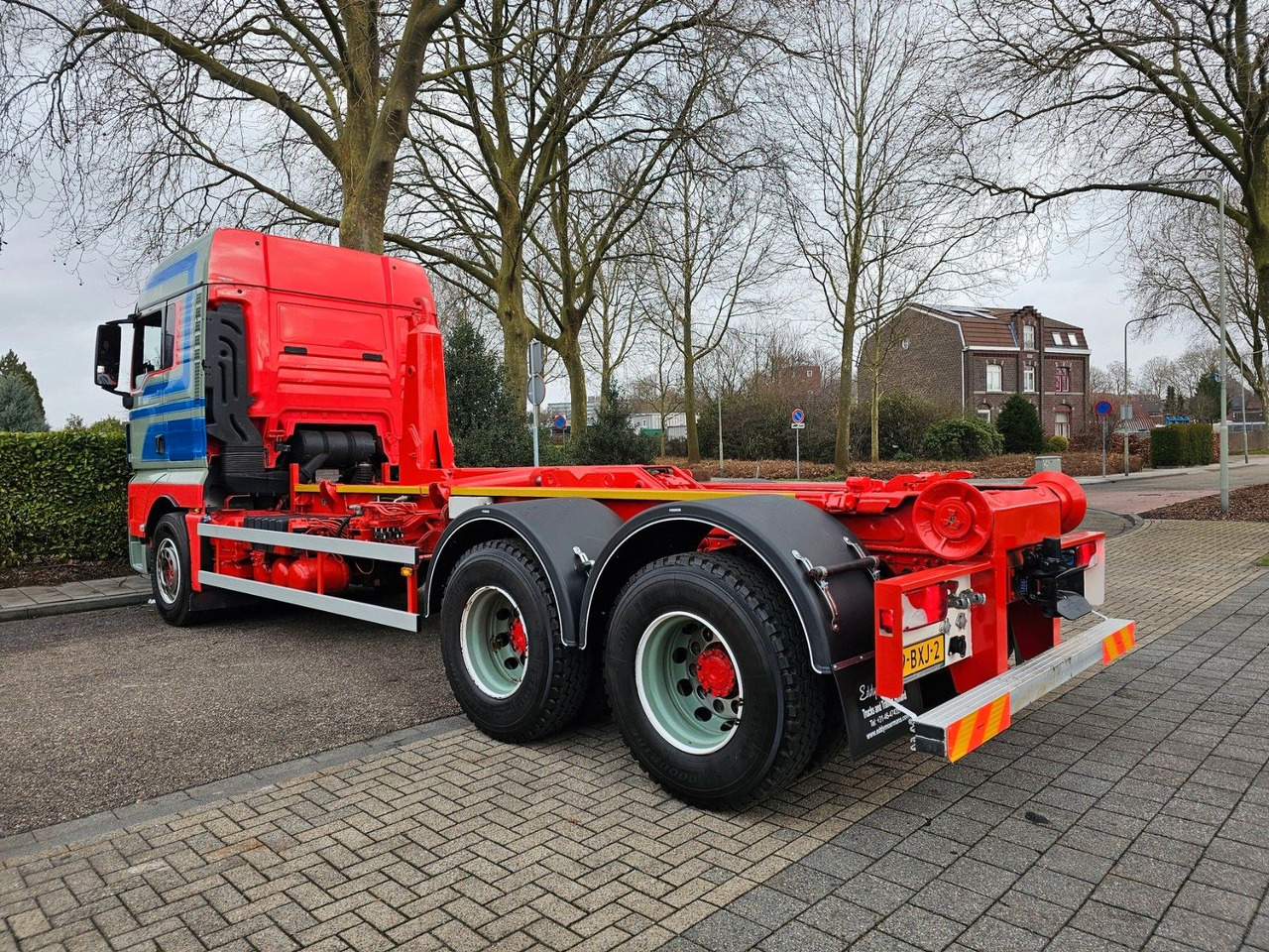 MAN TGX 26.560 XLX 6x4 Abrollkipper - Hook lift: gambar 3 MAN TGX 26.560 XLX 6x4 Abrollkipper - Hook lift: gambar 3
