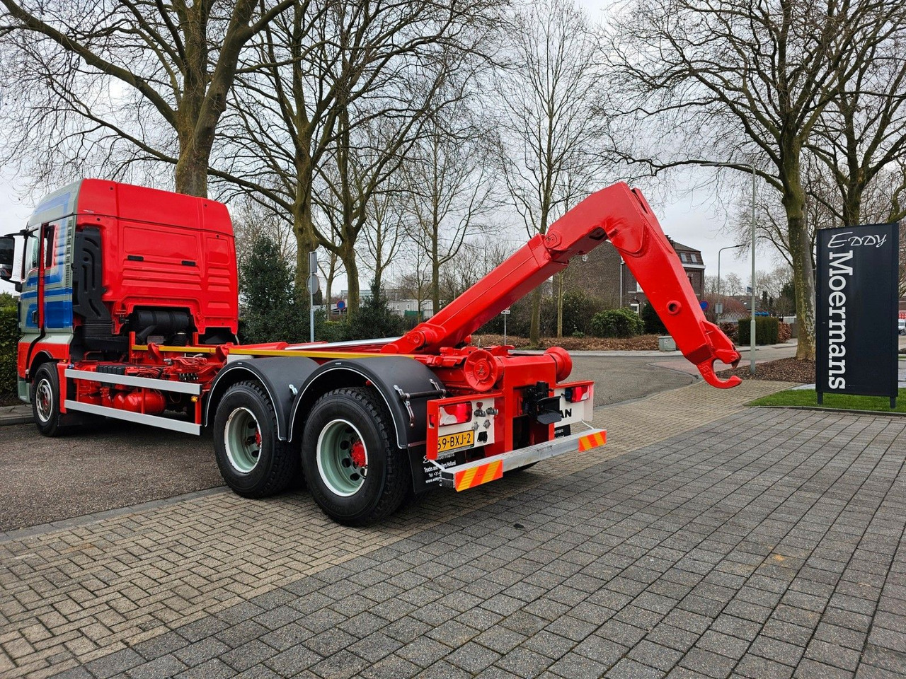MAN TGX 26.560 XLX 6x4 Abrollkipper - Hook lift: gambar 5 MAN TGX 26.560 XLX 6x4 Abrollkipper - Hook lift: gambar 5