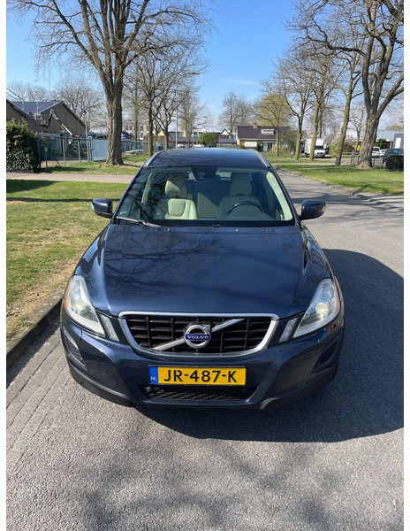 Volvo XC60 XC60 DZ88/DZ8850 5 Cilinder Euro 5 - Hatchback: gambar 2 Volvo XC60 XC60 DZ88/DZ8850 5 Cilinder Euro 5 - Hatchback: gambar 2