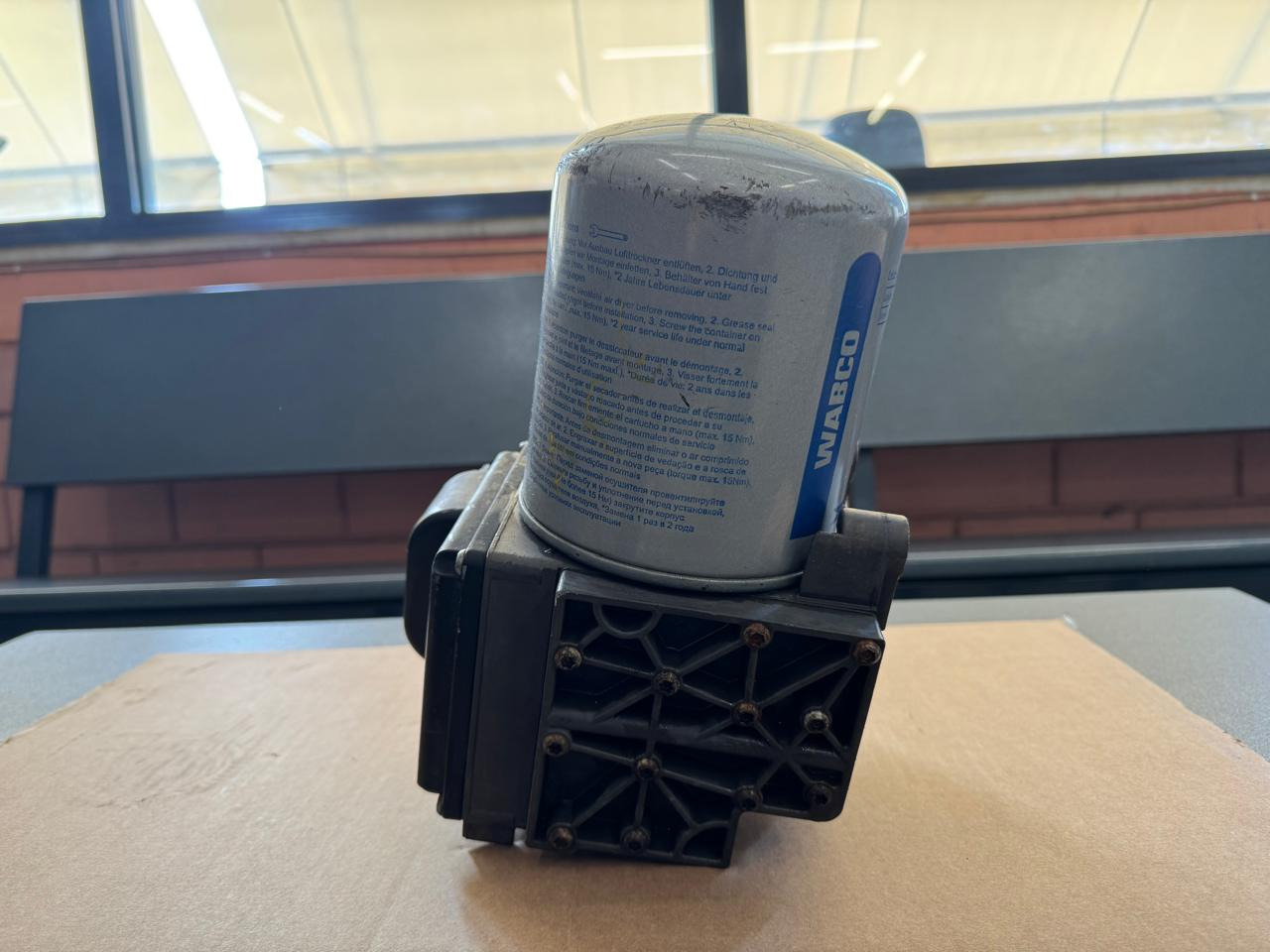 AIR MANAGEMENT UNIT ASSEMBLY ECAM UNHEATED MAN TGA - Bagian Rem: gambar 2 AIR MANAGEMENT UNIT ASSEMBLY ECAM UNHEATED MAN TGA - Bagian Rem: gambar 2