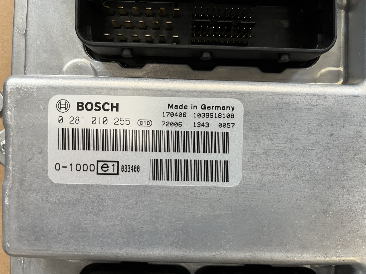 CONTROL UNIT MAN TGA 0281010255 - ECU untuk Truk: gambar 2 CONTROL UNIT MAN TGA 0281010255 - ECU untuk Truk: gambar 2