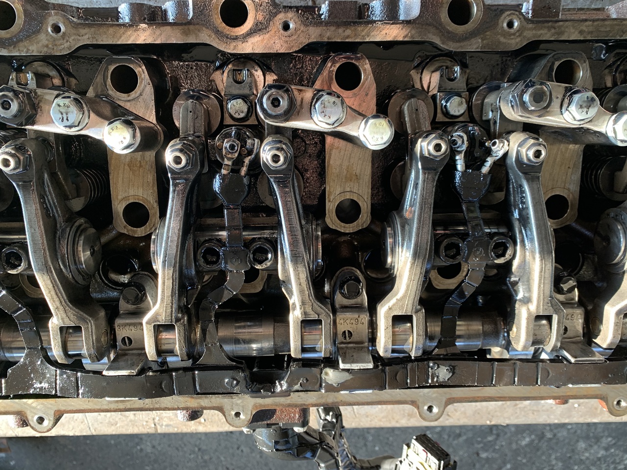 CYLINDER HEAD ASSEMBLY COMPLETE(INCLUDING CAMSHAFT) MAN TGA-TGS D2066 - Kepala silinder untuk Truk: gambar 2 CYLINDER HEAD ASSEMBLY COMPLETE(INCLUDING CAMSHAFT) MAN TGA-TGS D2066 - Kepala silinder untuk Truk: gambar 2