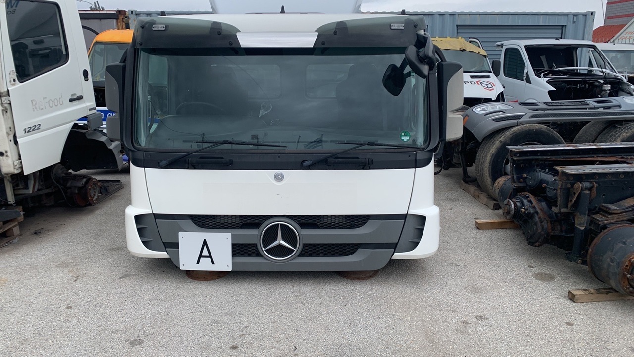 MEDIUM CAB ACTROS MP3 RHD  - Kabin dan interior untuk Truk: gambar 1 MEDIUM CAB ACTROS MP3 RHD  - Kabin dan interior untuk Truk: gambar 1