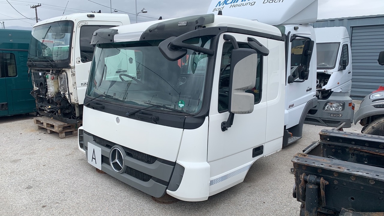 MEDIUM CAB ACTROS MP3 RHD  - Kabin dan interior untuk Truk: gambar 2 MEDIUM CAB ACTROS MP3 RHD  - Kabin dan interior untuk Truk: gambar 2