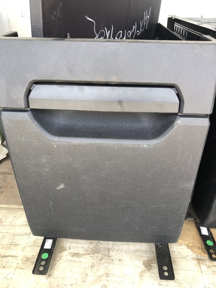 REFRIGERATOR BOX ACTROS MP4 - Bagian universal untuk Truk: gambar 5 REFRIGERATOR BOX ACTROS MP4 - Bagian universal untuk Truk: gambar 5