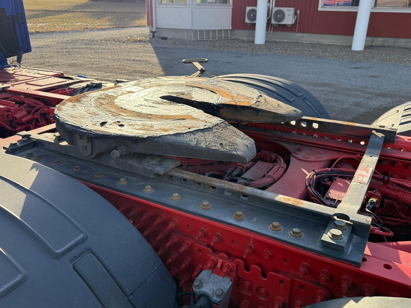 Tractor head Volvo FH750: gambar 11 Tractor head Volvo FH750: gambar 11