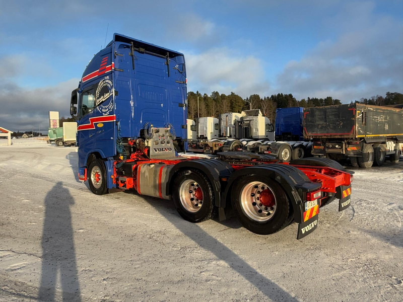 Volvo FH750 - Tractor head: gambar 4 Volvo FH750 - Tractor head: gambar 4