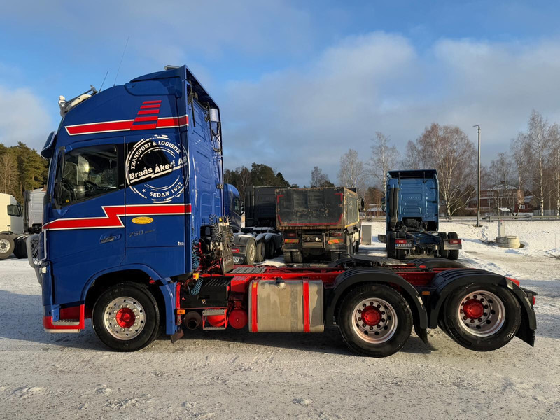 Volvo FH750 - Tractor head: gambar 5 Volvo FH750 - Tractor head: gambar 5