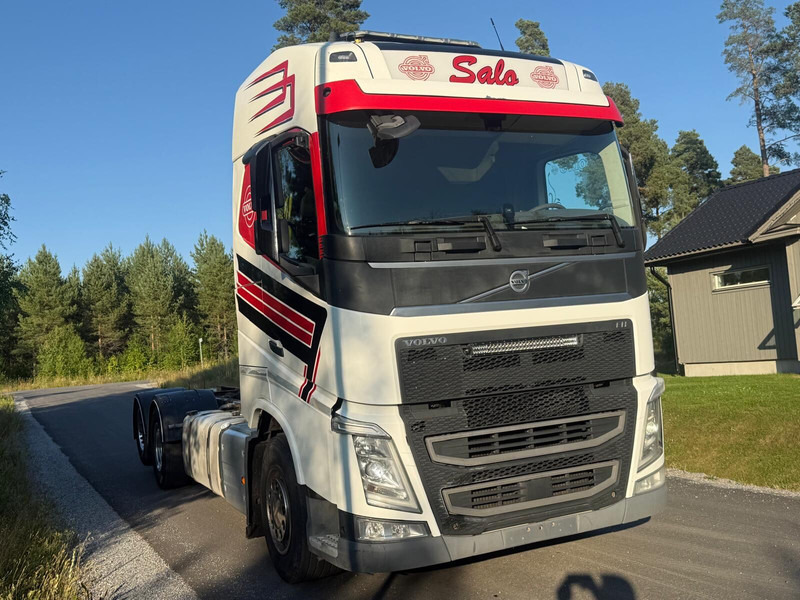 Volvo FH460 Globe 2016 - Truk sasis: gambar 4 Volvo FH460 Globe 2016 - Truk sasis: gambar 4