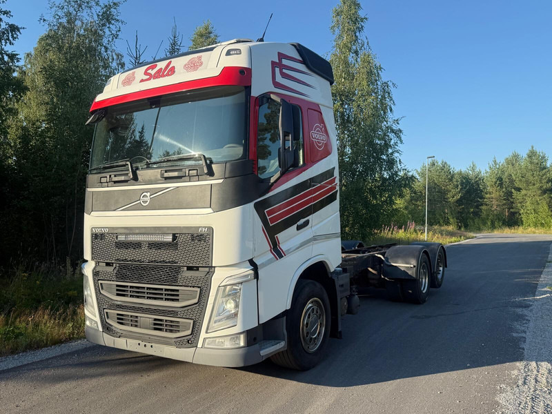Volvo FH460 Globe 2016 - Truk sasis: gambar 1 Volvo FH460 Globe 2016 - Truk sasis: gambar 1