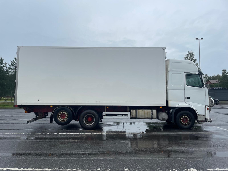 Volvo FH500 Globe XL - Truk box: gambar 2 Volvo FH500 Globe XL - Truk box: gambar 2