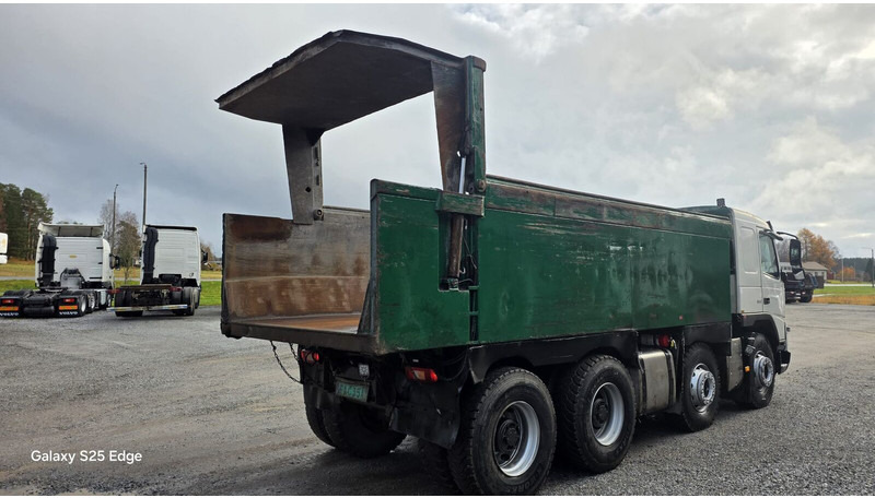 Volvo FMX 500 - Truk jungkit: gambar 4 Volvo FMX 500 - Truk jungkit: gambar 4