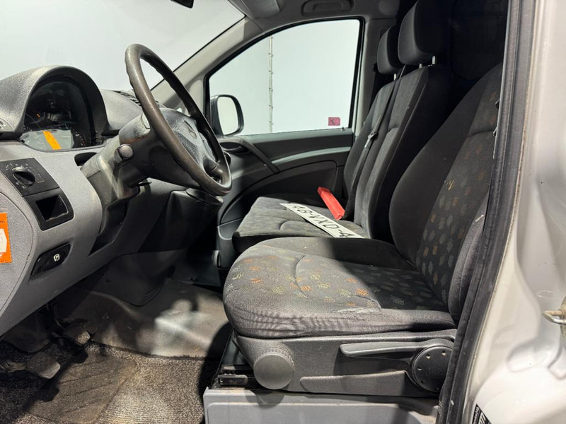Van kecil Mercedes-Benz Vito 109 CDI: gambar 10