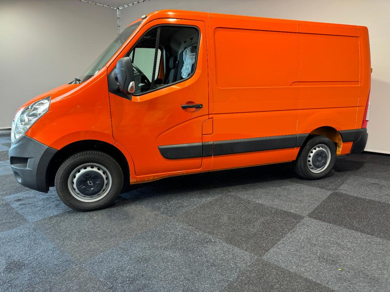 Renault Master Master L1H1 T35 FWD dCi 110 Euro 6 Airco Navigatie camera - Van panel: gambar 4 Renault Master Master L1H1 T35 FWD dCi 110 Euro 6 Airco Navigatie camera - Van panel: gambar 4