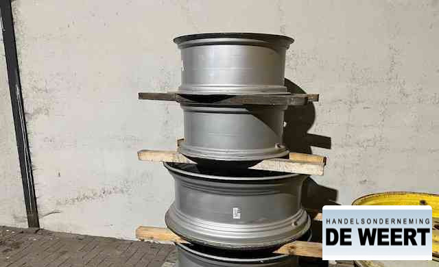 Diversen velgen 38" , voor john deere , case - Roda/ Ban untuk Peralatan pertanian: gambar 1 Diversen velgen 38" , voor john deere , case - Roda/ Ban untuk Peralatan pertanian: gambar 1