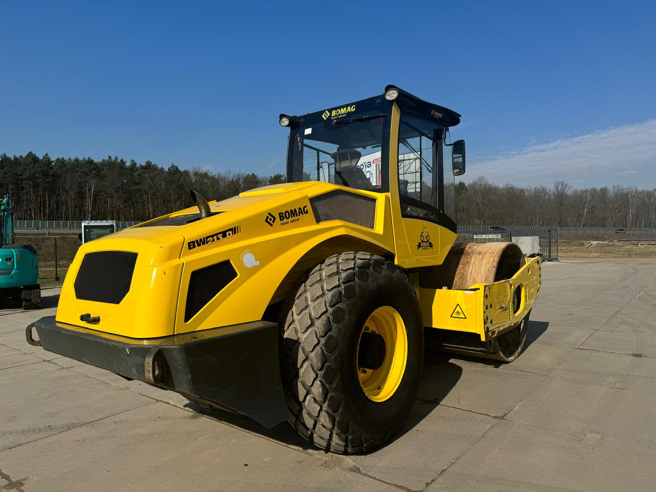 Bomag BW 213-D5 2017 - Pemadat: gambar 3 Bomag BW 213-D5 2017 - Pemadat: gambar 3