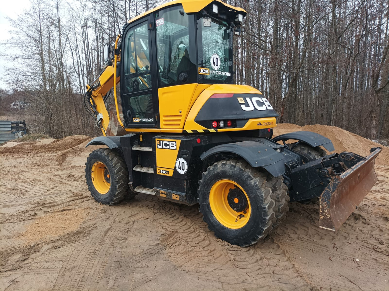 JCB HD110WT T4F - Ekskavator mini: gambar 1 JCB HD110WT T4F - Ekskavator mini: gambar 1