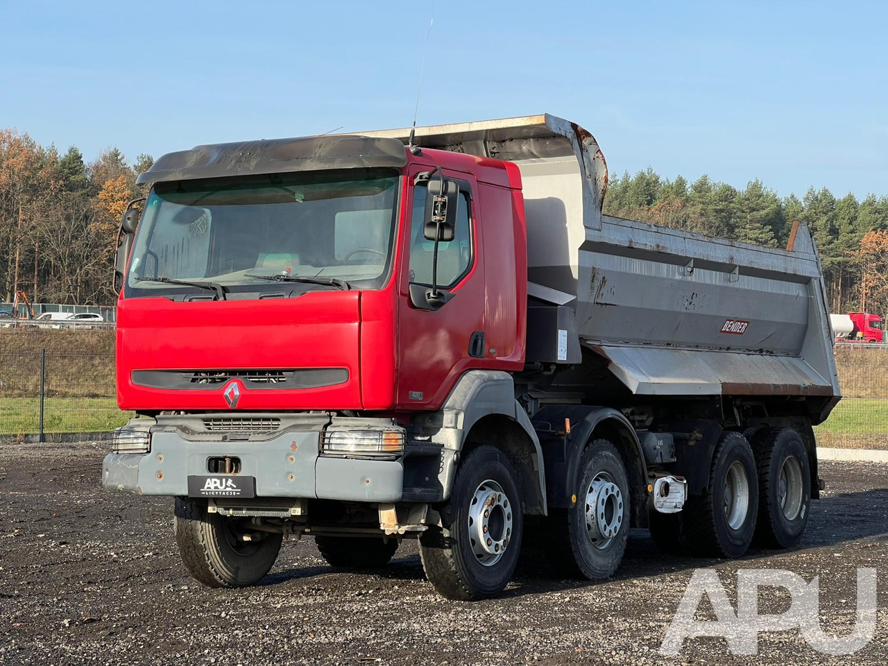 Renault Kerax 420 - Truk jungkit: gambar 1 Renault Kerax 420 - Truk jungkit: gambar 1